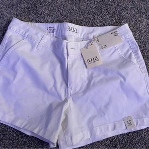 Size 6 Women’s White Jean Shorts